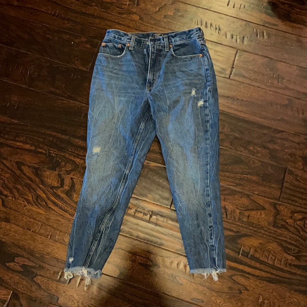 A&F mom jean